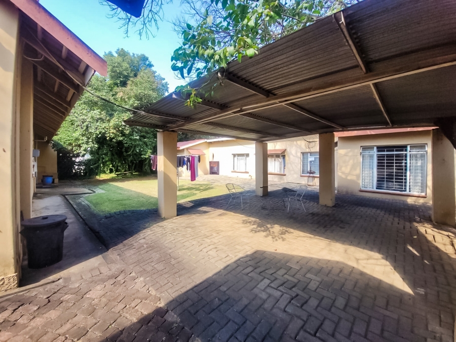 8 Bedroom Property for Sale in Die Bult North West